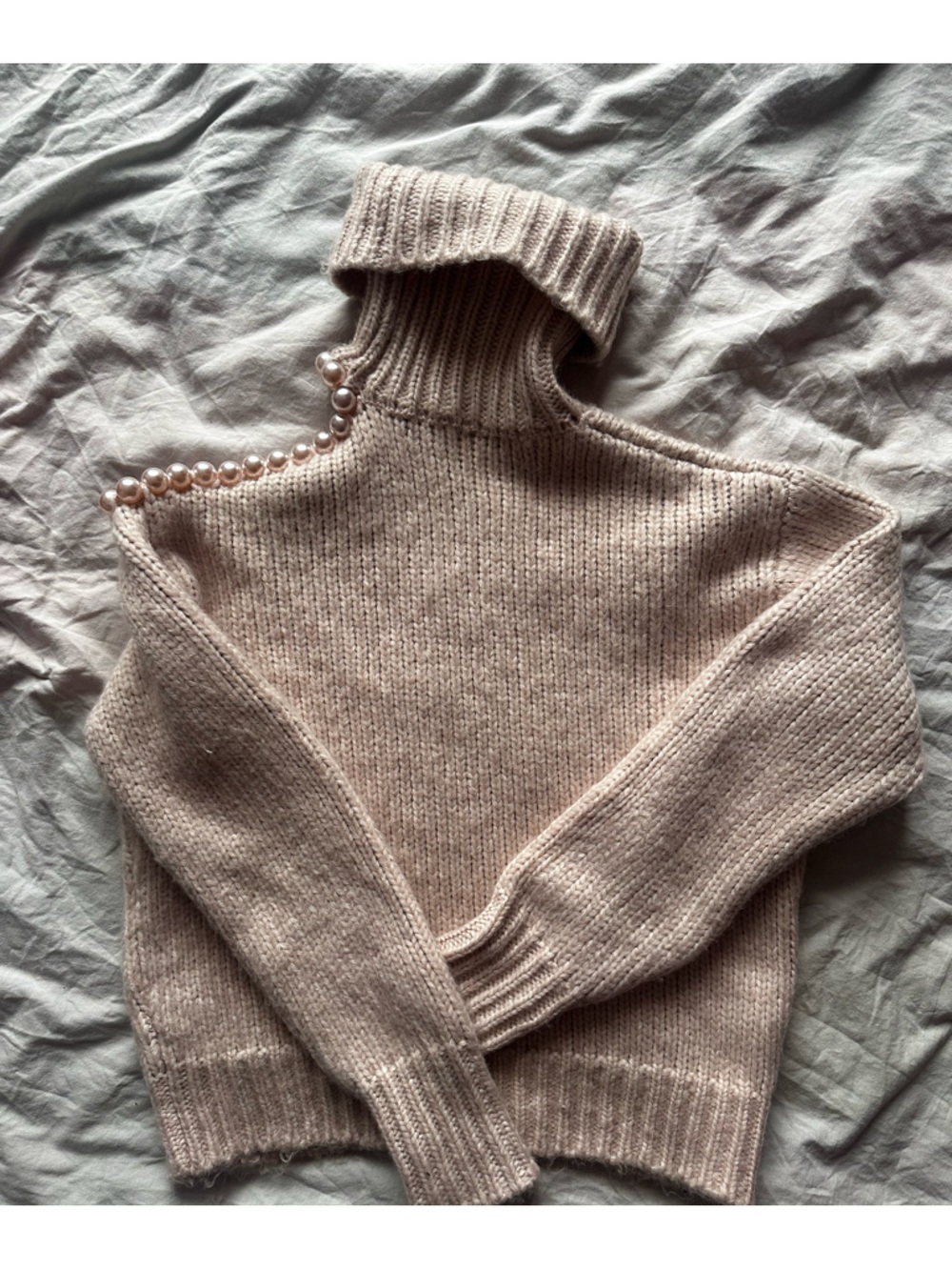 Zara One Shoulder Pearl Detail Knit Sweater Beige/pink Size M - Picture 11 of 12